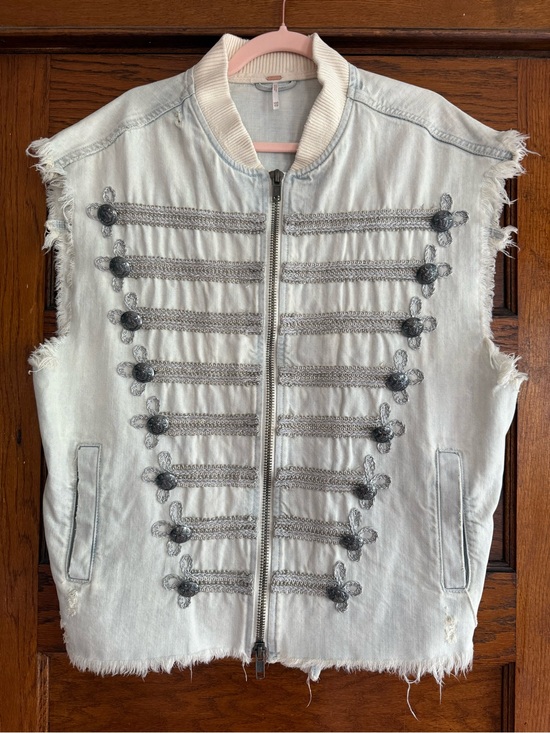 Free People Jackets & Blazers - FREE PEOPLE Festival Military Zip Up Vest Light Wash Denim 100% Cotton XS/S